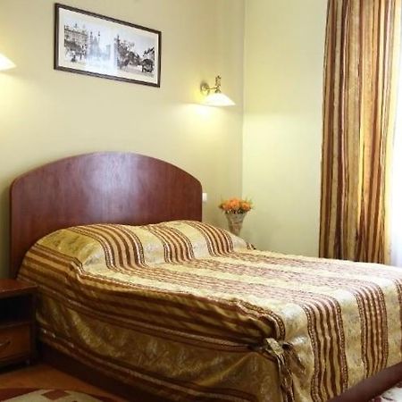 Соняхи Hotel Zimna Voda Eksteriør billede