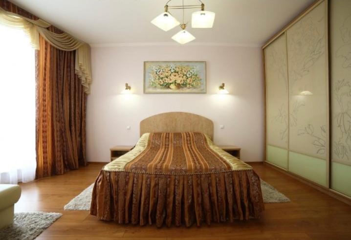 Соняхи Hotel Zimna Voda Eksteriør billede